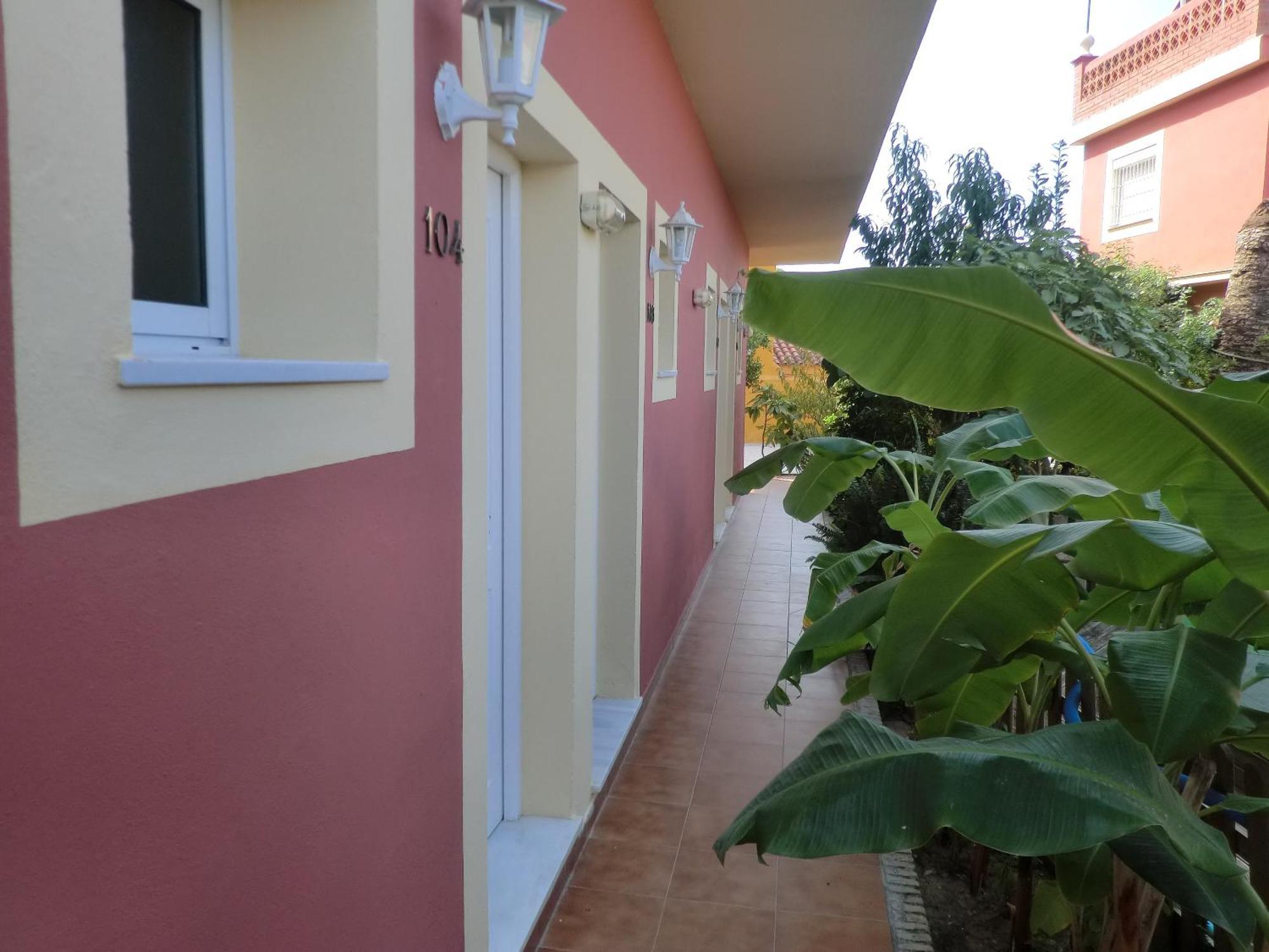 Hostal Alhaja Playa El Puerto de Santa Maria Exterior photo